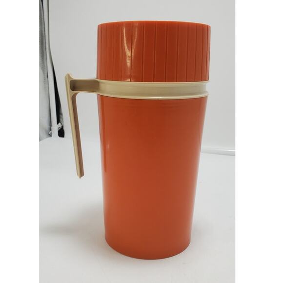 Vintage Thermos One Pint Capacity Model 7202, PRE-OWNED - Picture 1 of 10